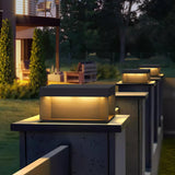 Boîte noire pour poteau d'extérieur