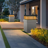 Boîte noire pour poteau d'extérieur