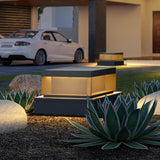 Boîte noire pour poteau d'extérieur