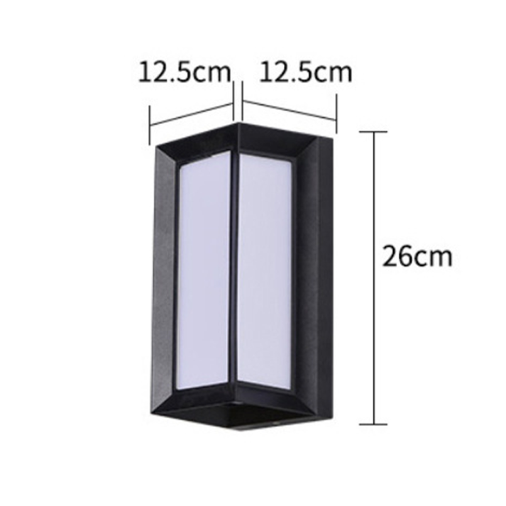 Lampe murale d'extérieur noire et blanche