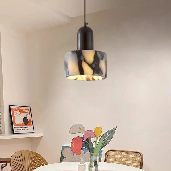 Lampe pendante en marbre noir