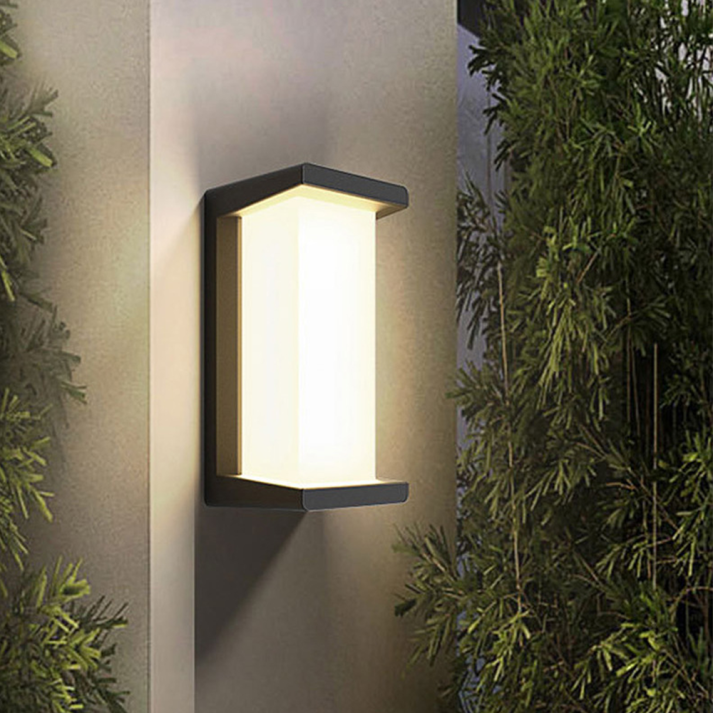 Lampe murale d'extérieur noire et blanche