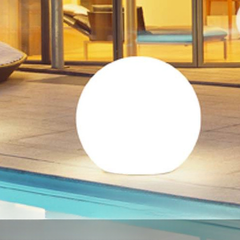 Lampe solaire sphérique pour le jardin