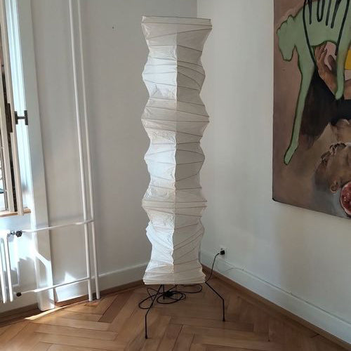 Lampadaire en papier de riz