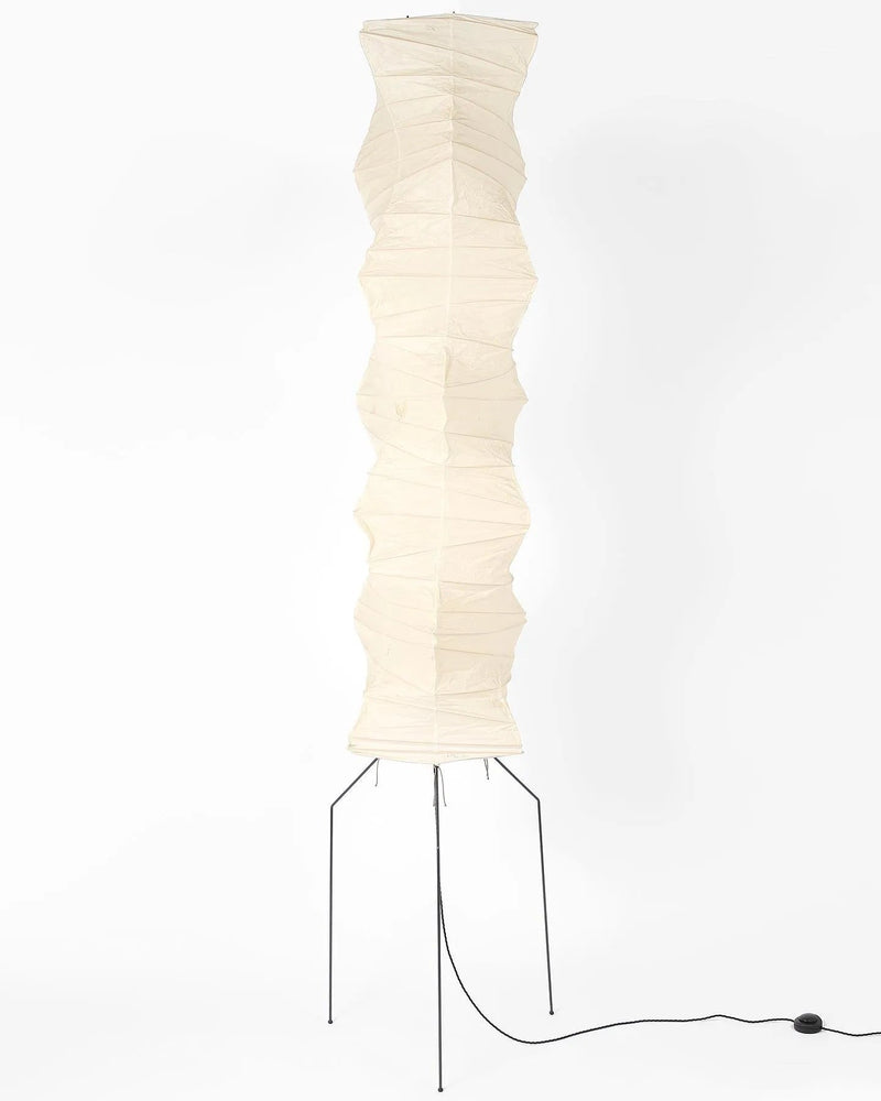 Lampadaire en papier de riz