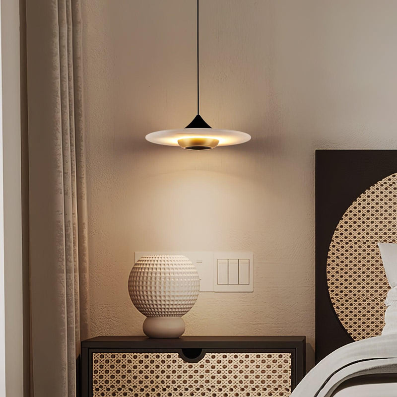 Lampe pendante en marbre Flying Saucer