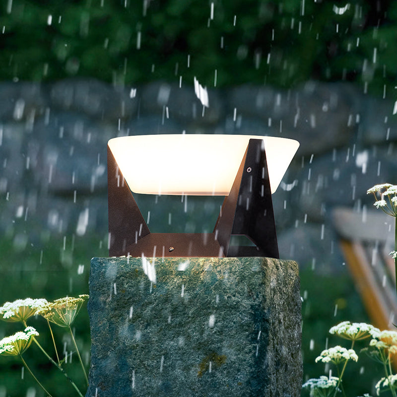 LandingLight™ | Lampe d'extérieur de luxe à énergie solaire