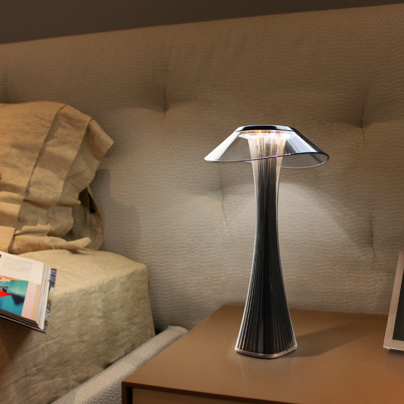 Crystallamp™ - Lampe de table à LED en diamant