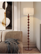 Lampadaire en bois Japandi