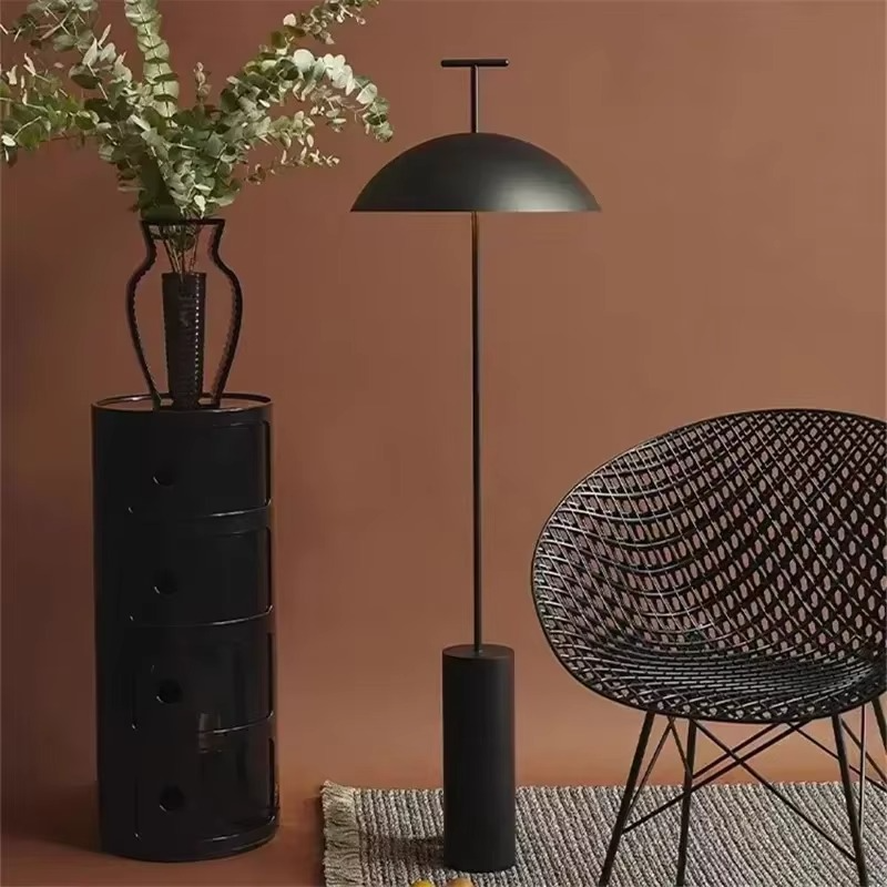 Lampadaire nordique minimaliste