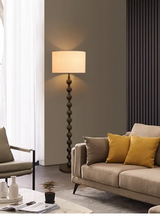 Lampadaire en bois Japandi