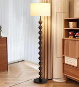 Lampadaire en bois Japandi
