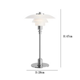 Lampe à poser de designer danois