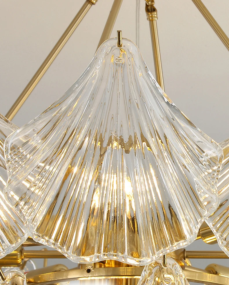 Lustre en forme de coquillage