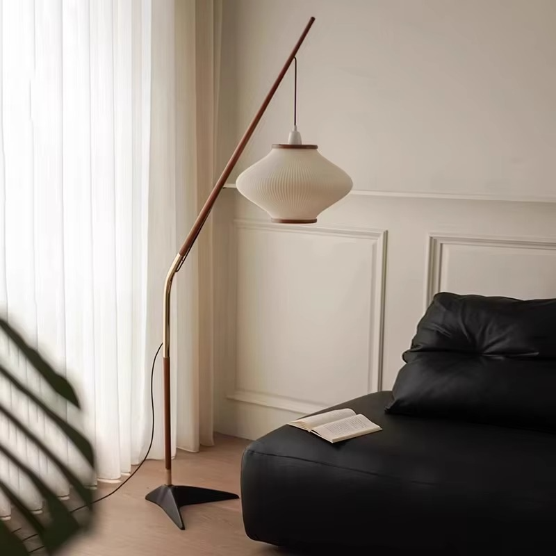 Lampadaire de style médiéval