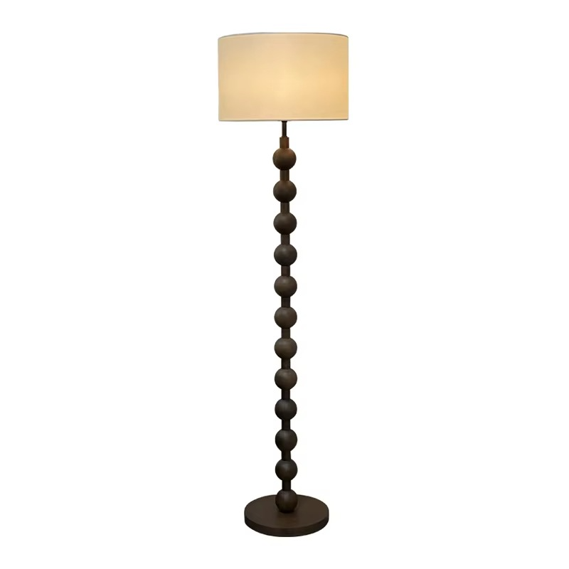 Lampadaire en bois Japandi