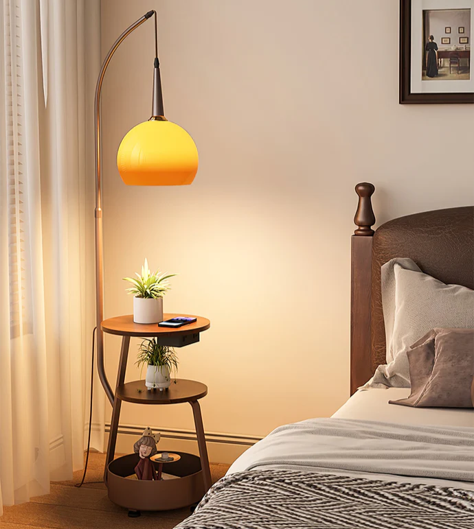 Table de chevet avec lampe Bauhaus