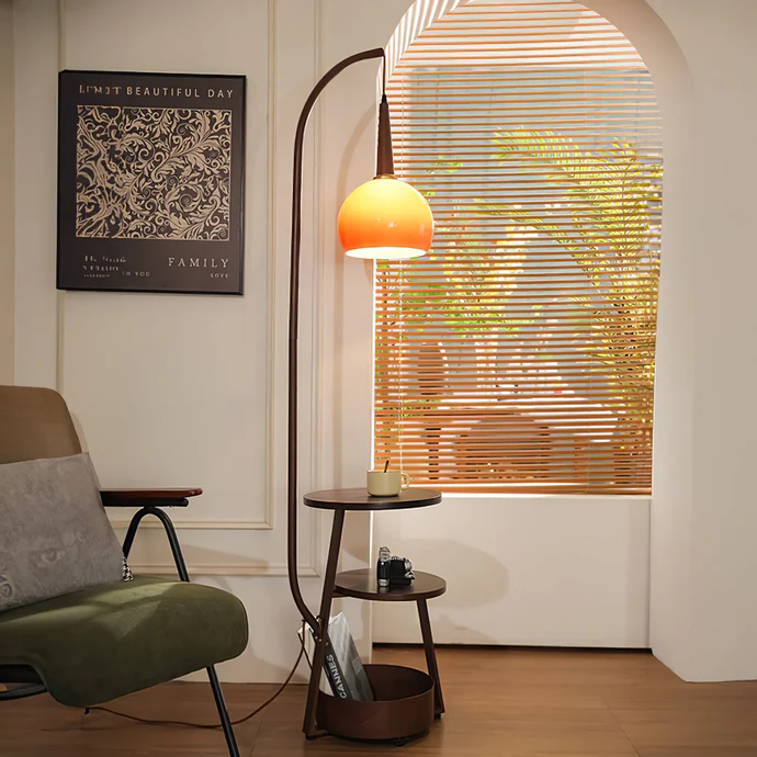 Table de chevet avec lampe Bauhaus