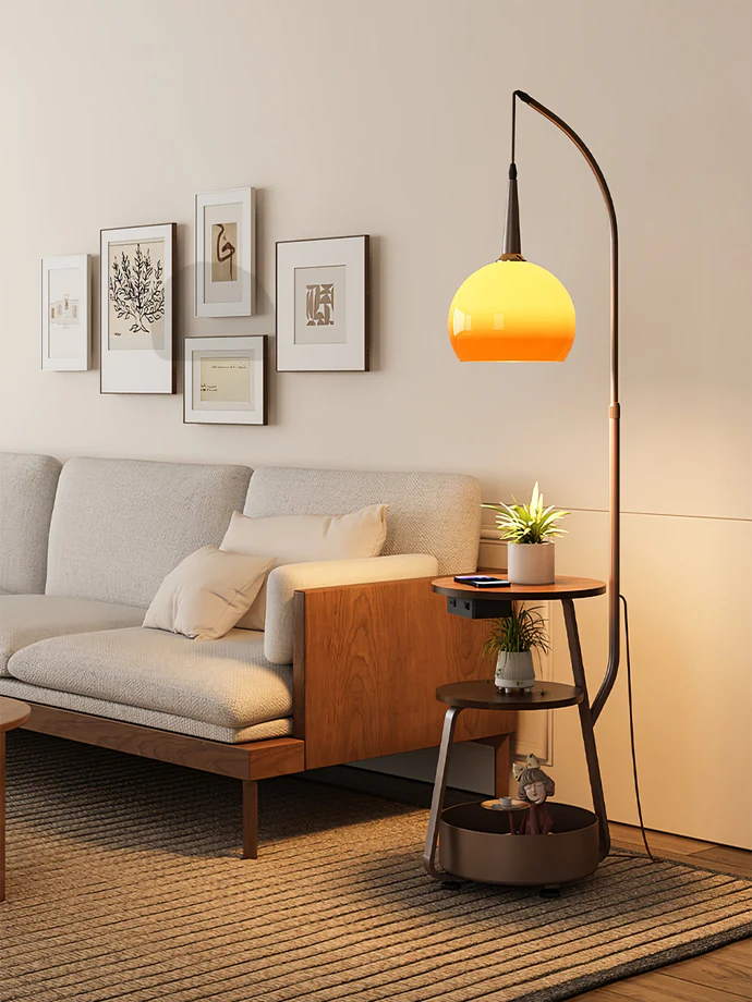 Table de chevet avec lampe Bauhaus