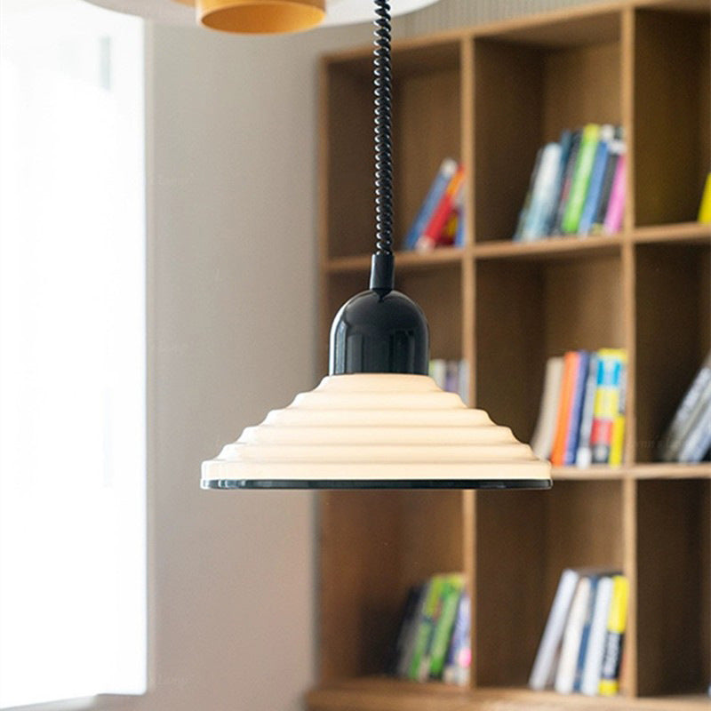 Lampe pendante à vent en verre crème français