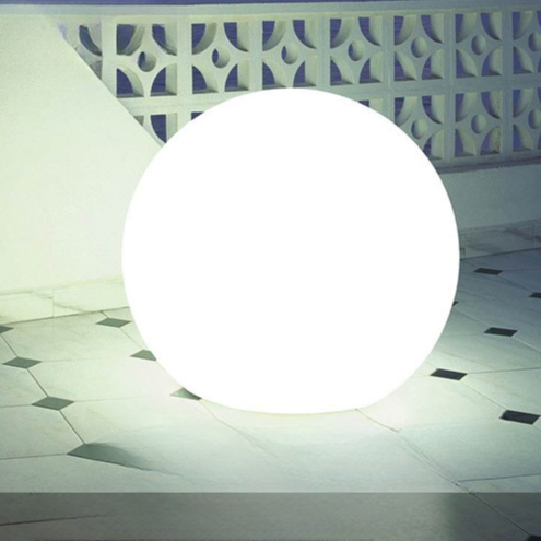 Lampe solaire sphérique pour le jardin