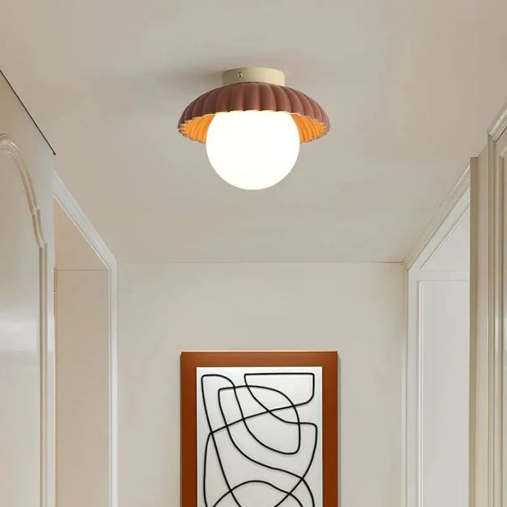 Plafonnier de couloir en fer