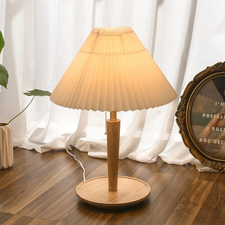 Lampe à poser en bois plissé