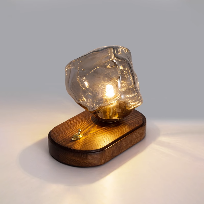 Lampe de table en verre en forme de pierre de glace