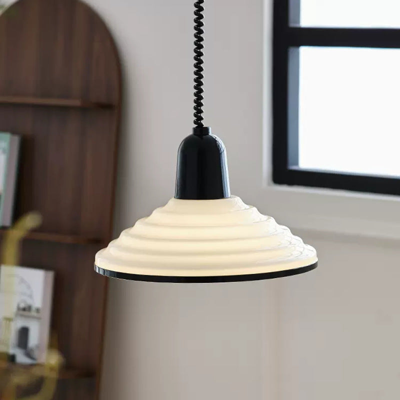 Lampe pendante à vent en verre crème français